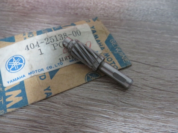 Yamaha Tachoantrieb RD50M Gear speedometer 404-25138-00 original NOS